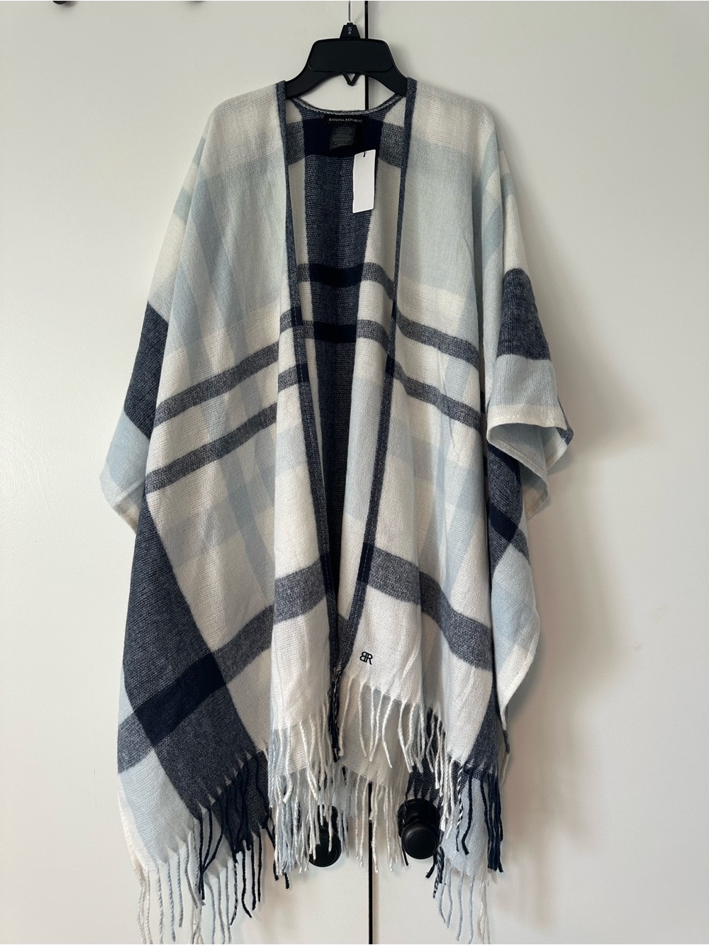 Banana Republic Light Blue, Gray & White Plaid Fringe Wrap